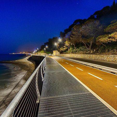 La Casa Di Marco Apartment อิมเปรีอา ภายนอก รูปภาพ
