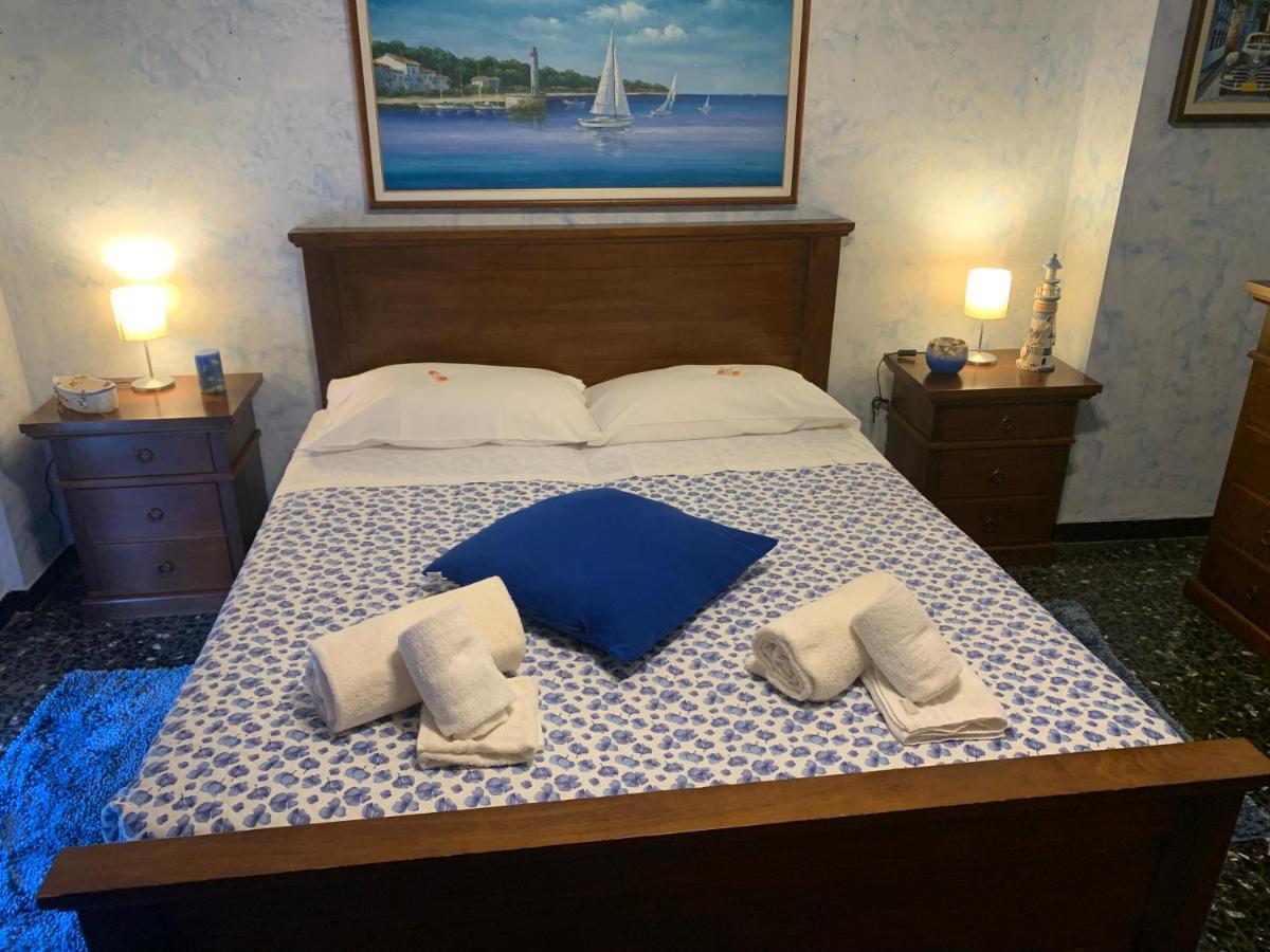 La Casa Di Marco Apartment อิมเปรีอา ภายนอก รูปภาพ
